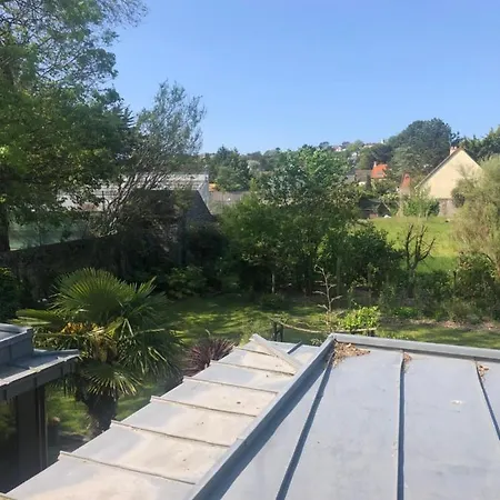 Mon Plaisir De Carteret