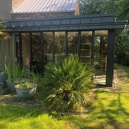 Willa Mon Plaisir De Carteret *