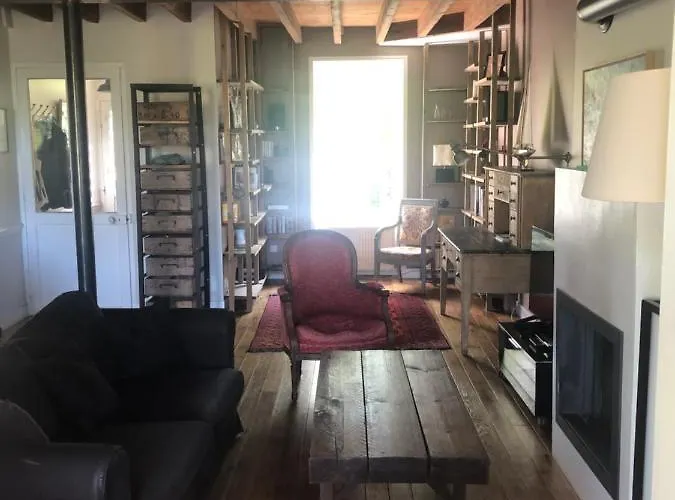 Mon Plaisir De Carteret *